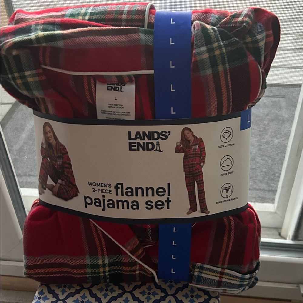 Lands' End Women’s Red Plaid Flannel 2-Piece Pajama Set - L - Picture 2 of 4